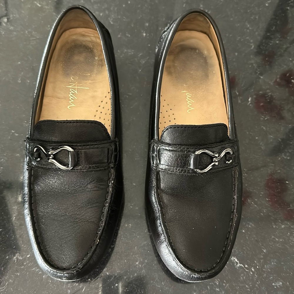 Cole Haan Women’s Black Leather Driving Shoes.Size 5.5.